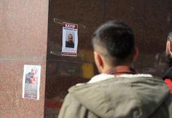 Depremde kaybolan yakınlarını ilanla arıyorlar