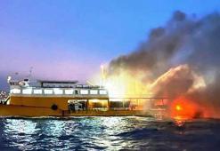 Marmara Denizi'nde feribot yangını; 30 yolcu dumandan etkilendi