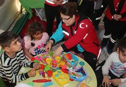 Aile ve Sosyal Hizmetler Bakanı Yanık, Hatay'da
