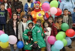 Depremzede çocuklar, '1071'den 2071'e  Zaman Tüneli Müzesi'nde eğlendi