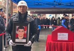 Deprem bölgesinde görevliyken şehit olan polis, son yolculuğuna uğurlandı