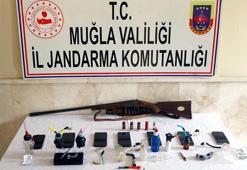 Muğla'da 10 adrese eş zamanlı 'uyuşturucu' operasyonu: 8 gözaltı