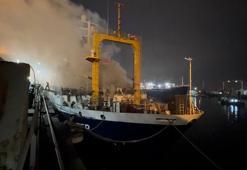 Tuzla'da Rus bandıralı balıkçı gemisinde yangın