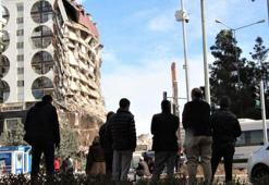 Kentin ilk AVM'sinin yıkılışını hüzünle seyrettiler