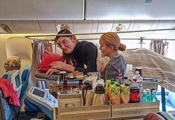 Dünyanın en uzun boylu kadını Rumeysa Gelgi ABD'den döndü