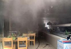 İstiklal Caddesi'nde restorandaki yangın kiliseye sıçradı