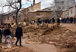 Bitlis'teki gölet taşması; 210 dekar tarım alanı zarar gördü