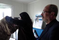 Mehmetçik'ten, Pençe-Kilit şehidinin depremzede ailesine ziyaret