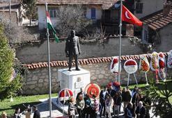 Macaristan milli kahramanı Lajos Kossuth Kütahya'da anıldı