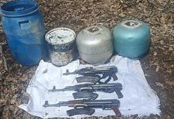 Bingöl'de terör örgütüne ait silah, mühimmat ve 100 kilogram patlayıcı ele geçirildi
