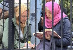 İlk iftar için saatler öncesinden 'Oruç Baba Türbesi'ne geldiler