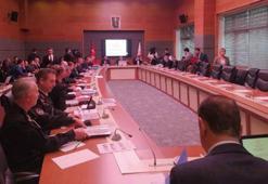 Deprem sonrası 74 vatandaşın kimlik tespit çalışmaları sürüyor