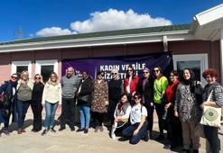 Askeri ateşe eşleri depremzede kadın ve çocuklarla buluştu