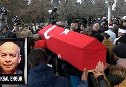 Oyuncu İsmail Köksal Engür son yolculuğuna uğurlandı