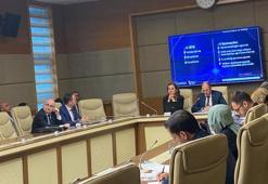 AK Parti'li Eroğlu: Hatay Havalimanı sosyal baskı neticesinde oraya yapıldı