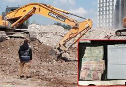 Diyarbakır’da polis özel ekipleri enkazdaki değerli eşyaları sahiplerine teslim ediyor