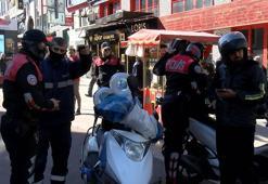 Bakırköy'de yaya yolunu kullanan motosiklet sürücülerine ceza