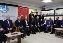Cumhurbaşkanı Erdoğan, Bağcılar Ülkü Ocaklarını ziyaret etti