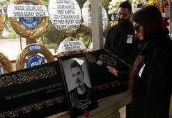 Gazeteci Tolga Akyıldız son yolculuğuna uğurlandı