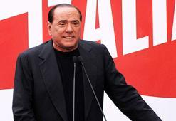 Eski İtalya Başbakanı Berlusconi hastaneye kaldırıldı