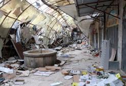 600 dükkanın yıkıldığı tarihi Uzun Çarşı'da hayata dönüş çabası