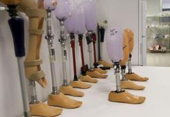 Depremlerde yaşanan 1300 uzuv kaybına ücretsiz protez