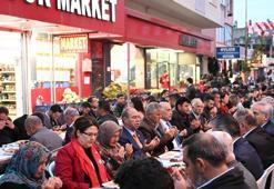 15 bin kişi, geleneksel Andırın Caddesi Büyük İftarı'nda oruç açtı