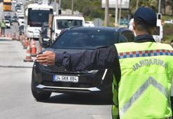 Bodrum’a arife günü 15 bin araç giriş yaptı, jandarma denetimleri artırdı
