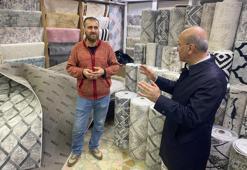 AK Partili milletvekili adayları esnaf ile bayramlaştı