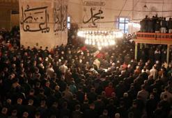 Edirne'de yaşayanlar bayram namazında Eski Cami'yi doldurdu