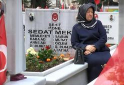 Edirnekapı Şehitliği'nde buruk bayram