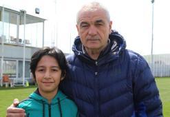 Rıza Çalımbay görevini depremzede Abdullah'a devretti