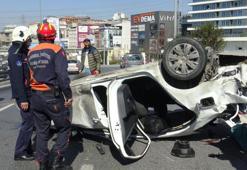 Avcılar'da bariyere çarpan otomobil takla attı: 1 yaralı