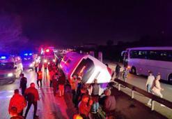 Gezi dönüşü 1 öğrenci ile sürücünün öldüğü otobüs kazasında 18 yaralı tedavi görüyor