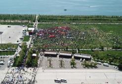 Maltepe’de miting alanındaki kalabalık havadan görüntülendi