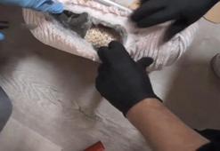 Çeyiz sandığından uyuşturucu haplar çıktı