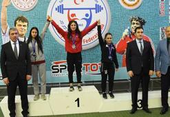 Mehmet Emin Alpak Türkiye Büyükler Halter Şampiyonası Sivas'ta başladı