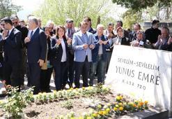 Yunus Emre, 702’nci yıl dönümünde, kabri başında anıldı