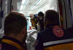 Otomobilin çarptığı anneanne öldü, kızı ve torunu yaralandı