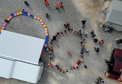 Çocuklara özel gezici araç depremin unutulan köylerine gidiyor