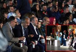 Bakan Varank, sözlerini skece konu eden Güldür Güldür Show ekibini izledi