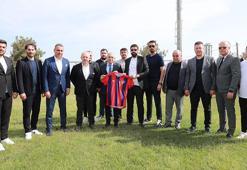 Mehmet Büyükekşi, Yeni Mersin İdmanyurdu Futbol Kulübü ve Erdemli Tesisleri'ni ziyaret etti