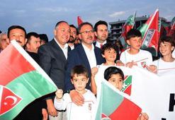 Bakan Kasapoğlu'ndan Karşıyaka'ya tesis müjdesi