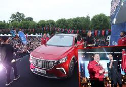 Özcan Deniz, Togg'la sahneye çıktı