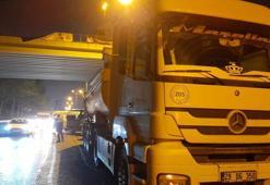 Tem Bağlantı Yolu'nda, yolun karşısına geçmeye çalışırken hafriyat kamyonunun çarptığı kadın öldü