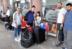 Oylarını kullanan Hataylılar, kentten ayrılıyor