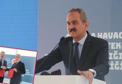 Türkiye'nin ilk havacılık ve uzay lisesine 'Özdemir Bayraktar'ın adı verildi