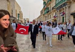 Malta'da doğum gününde öldürülen Pelin için yürüdüler