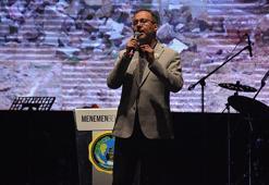 Bakan Kasapoğlu, 'Emiralem Çilek Festivali'ne katıldı