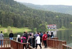 Gölcük Tabiat Parkı'nda hafta sonu yoğunluğu